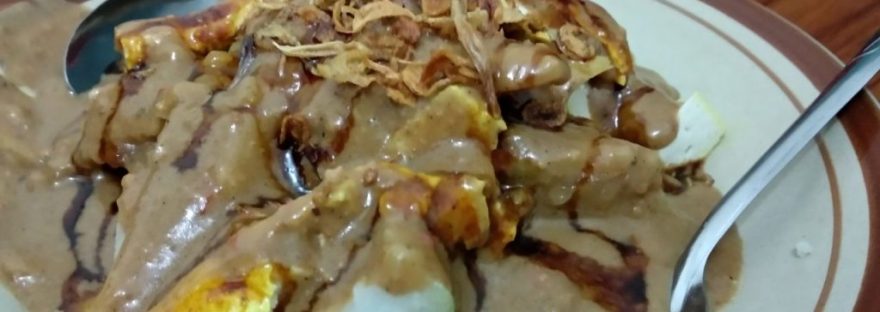 6 Kuliner Kaki Lima Yang Paling Terkenal di Bogor