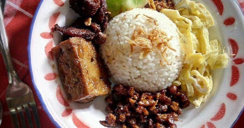 Nasi uduk Betawi